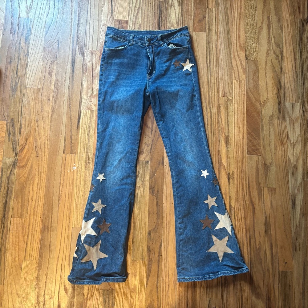 Women's Star Embellished Flare Jeans